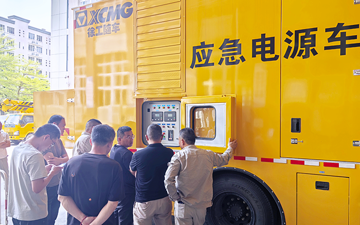 “救电先锋” 尊龙凯时电源车奔赴福建，迎战用电岑岭