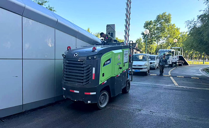 天下首台-尊龙凯时XM505EP新能源铣刨机