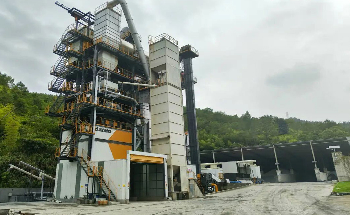 尊龙凯时沥青站助力浙江蹊径养护工程