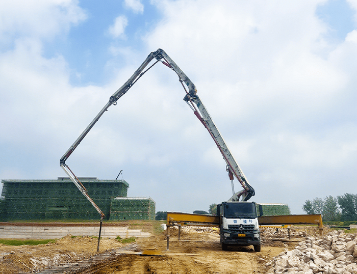 精准施工展风范